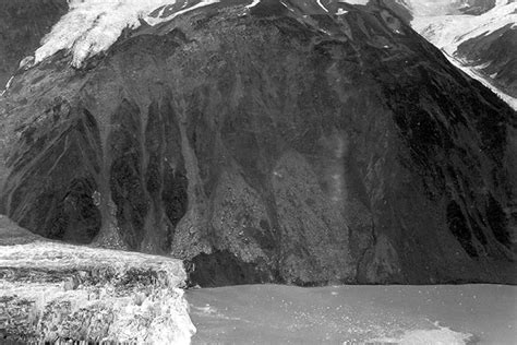 lituya bay population|The Monster of Lituya Bay .